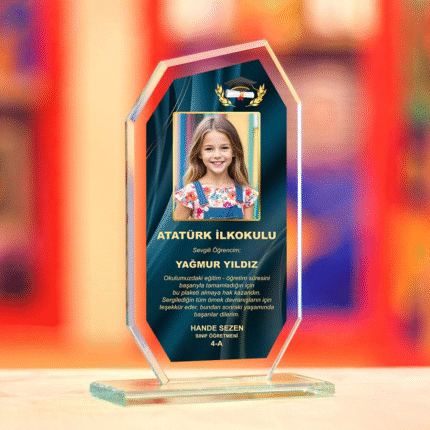 Kişiye Özel Mezuniyet Temalı Kristal Plaket