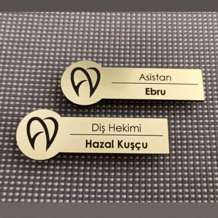 Diş Hekimi Personel Yaka İsimliği Altın Aynalı Model