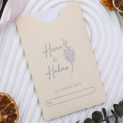 Parmak izli düğün davetiyesi