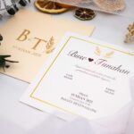 Altın yaldızlı kare davetiye